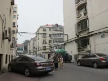 南山公园路北,老市府大院旁边,东打头,客厅带着明窗