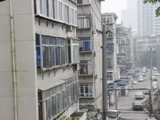 葡萄山 电梯洋房,精装修,位置佳