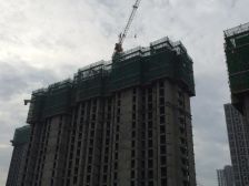 200平层+70平米阁楼+100平露台,此房实际使用面积很大