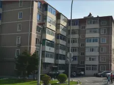 山屏花园 6室2厅 南 北