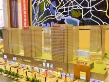 前排精装、目前在租、月租金1800