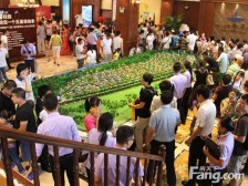 联排装修花了一百左右前后六个花园三室三卫