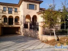 小平岛圣汐湾70年产权独栋别墅 精装修拎包入住环境好