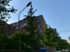 格局好,高楼层带电梯。视野开阔,采光充足