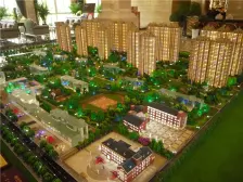 业主诚心出售中间楼层nanbei tongtou挨着南门