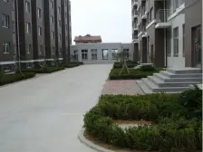 长城世家精装修,基本未住保持好。除阁楼还有十平仓库