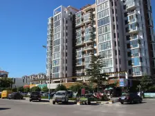 西海岸叠拼别墅毛坯随意装修带车库