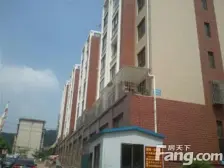 隆成壹品,步梯5楼,拎包入住。