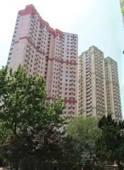 户型采光好集中供暖配套齐全楼层位置佳装修好急售