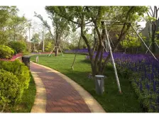 华南精装修两室,可以拎包入住,楼层好,视野开阔!