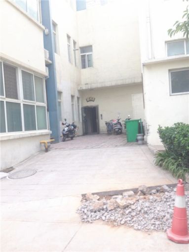 康城逸树1室1厅1卫南朝向1300.00元/月出租