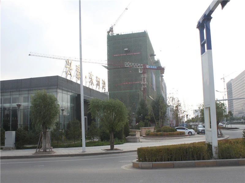 Â̵ØÏãÊ÷»¨³Ç,½ðÓçÀö¸Û³Ç,Öк£À¶Íå,Öн»¡¤É϶«¹ú¼Ê