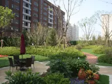 房子南北通透格局 高楼层 采光很好 业主保持的很干净