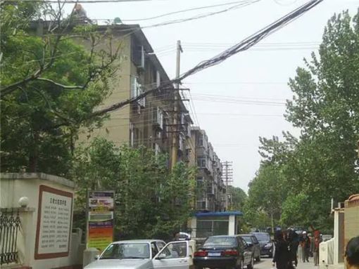 省电视台单位宿舍2室1厅1卫南北朝向1700.00元/月出租