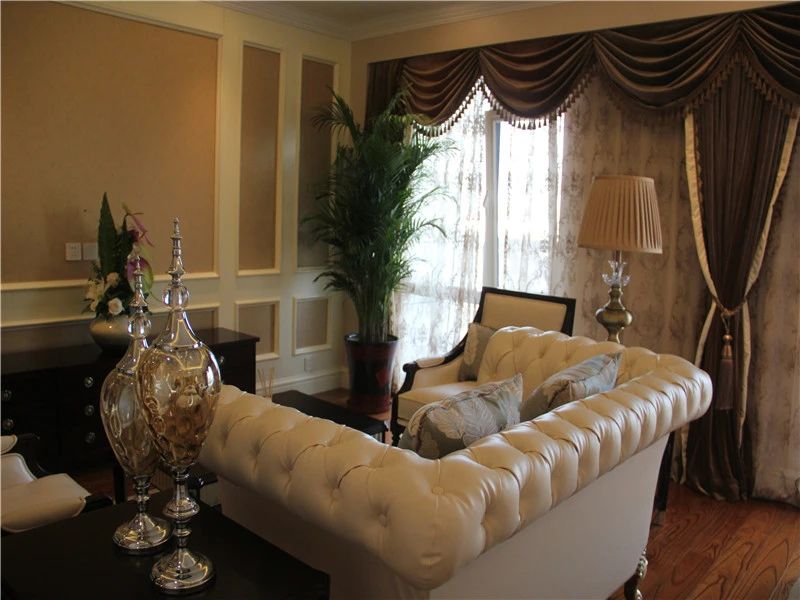 ¶«°¶¹ú¼Ê,ÖÐÌúŵµÂÁúÍå,¶«ºÓÉϵÄÔº×Ó,×Ͼ£Êû