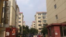 光宇花园南北通透可货款采光无忧。