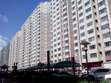 四季花城五区,步梯3楼,有房本,能贷款