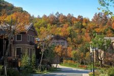 天恒半山世家 精装独栋别墅,园区环境优美,景色怡人