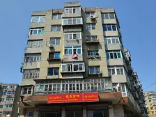 解放路桃源市场山海巷南北好房!