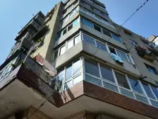 桃源街山海巷 三室一厅田字格户型 南北通透 楼层好