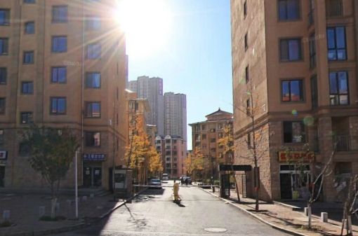 宇圣明珠2室1厅1卫南朝向1000.00元/月出租