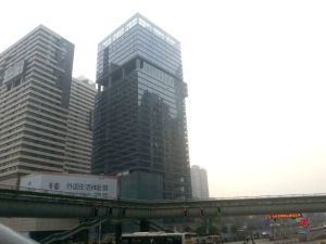 东怡外国2室1厅南