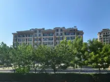 精装修拎包入住车站医院好楼层69平看好价格可议