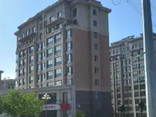 步梯前排 高得房率 南北通 采光足