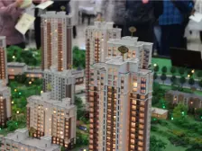 封闭小区前排,南北通厅,六明户型,精装修拎包入住