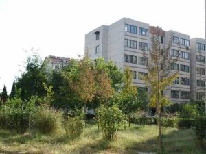 省直农科院四宿舍,户型方正,公摊小,停车方便