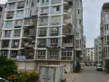 此房5楼不是顶,配套设施齐全,出行方便快捷,舒适!