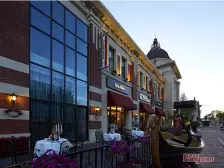 金地城 电梯洋房 精装 四室两卫 海事 地铁4号 300米