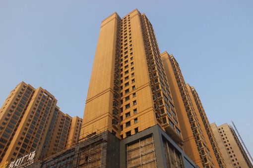 中迈红东方广场1室1卫南朝向900.00元/月出租