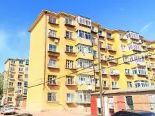 封闭小区 环境优美 电梯楼楼层好 视野好