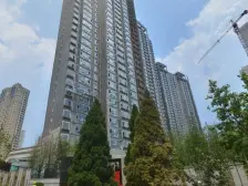 高新近万达浦项道,近地铁,精装修,好楼层