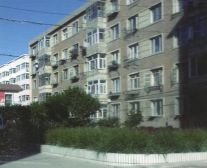 热电小区C区 三室格局 采光不错 简单装修