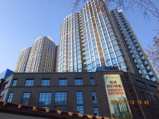 金源大厦3室2厅1卫南北朝向2200.00元/月出租