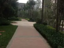 绿都丹石街区 1室1厅 南