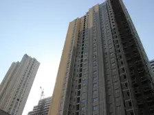 蔚蓝国际电梯房 中楼层 正八经一室一厅 精装修拎包住