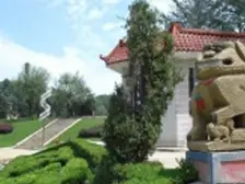 跃层四室两厅两卫.楼上八十多平拎包入住..