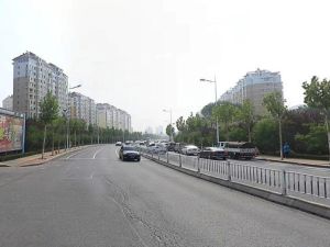 莱山打头房精装修三居室带空中花园
