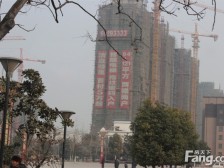 电梯洋房 带地暖 房子干净整洁 看房随时看 诚心卖