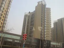 小区半人车分流,绿化多,纯净水入户,整体居住环境好