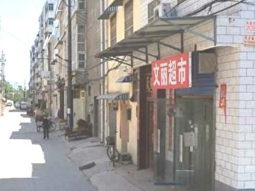 阳光富地3室1厅1卫南朝向1300.00元/月出租