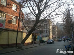 万达近多层3楼,三居室,业主急售生活方便,交通便利