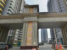 岳泰明珠2室2厅南北
