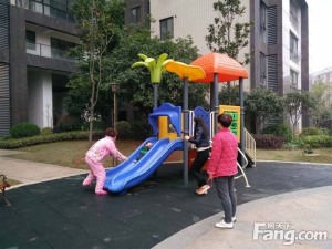 融科东南海4室2厅南