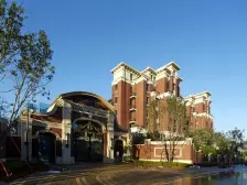 金地城E9纯洋房区,三室两厅一卫,餐厨分离,精装修。