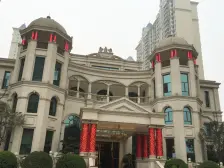 一楼挑高复试业主诚心出售交通配套成熟