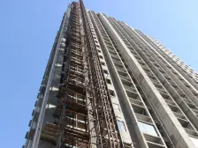 此房满五唯一。是房主婚房,保持好,屋内干净整洁